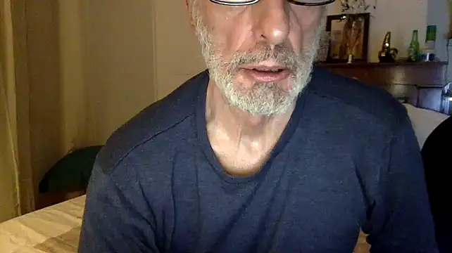 Snapshot of JF69100 chatting on 02.06.26 JF69100 online show from 02.06.26