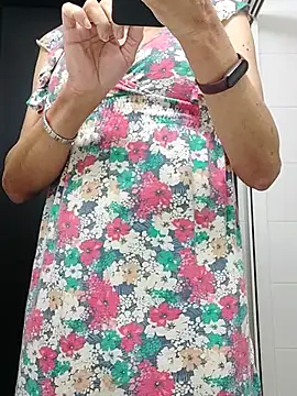 Emily de Carla online show from 02.13.26