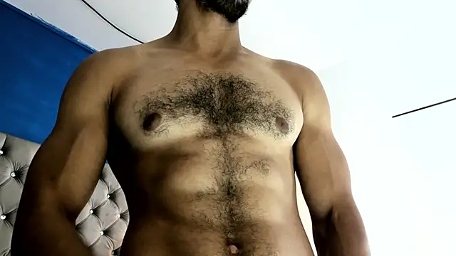 latinhotmuscle online show from 11.23.25