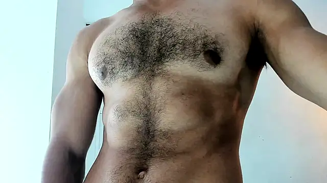 latinhotmuscle online show from 12.14.25