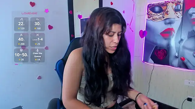 Raven Rouge  online show from 04.24.26