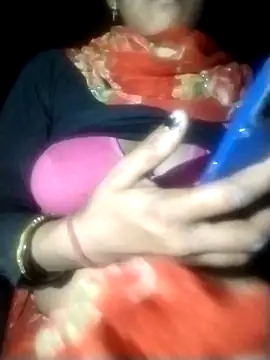 Hot-qwer online show from 04.05.26