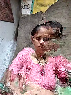 Hot-ilaiy online show from 10.19.25