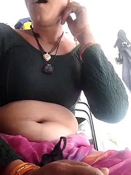 Hot-ilaiy online show from 02.21.26