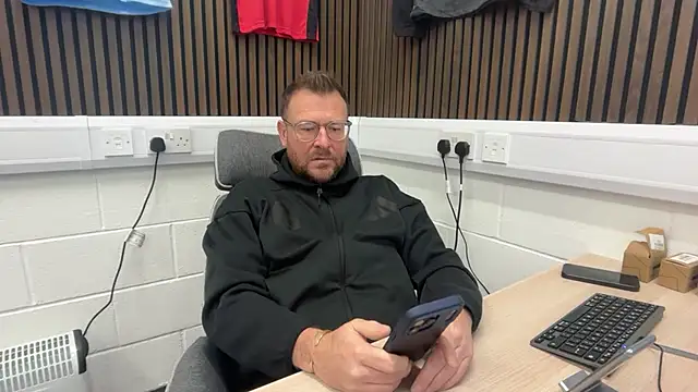 Snapshot of bilf1978 chatting on 02.16.26 bilf1978 online show from 02.16.26