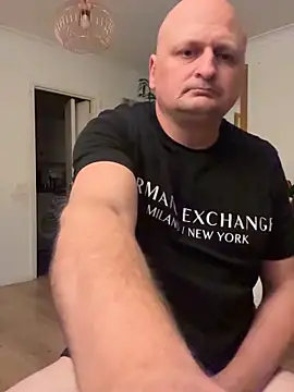 Snapshot of Attila120 chatting on 10.25.25 Attila120 online show from 10.25.25