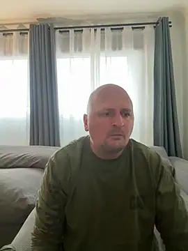 Snapshot of Attila120 chatting on 11.16.25 Attila120 online show from 11.16.25