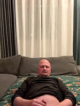 Snapshot of Attila120 chatting on 12.14.25 Attila120 online show from 12.14.25