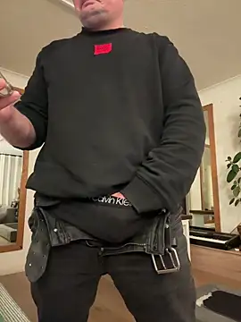 Snapshot of Attila120 chatting on 12.14.25 Attila120 online show from 12.14.25