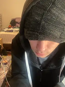 Snapshot of XanderOzzz chatting on 02.18.26 XanderOzzz online show from 02.18.26