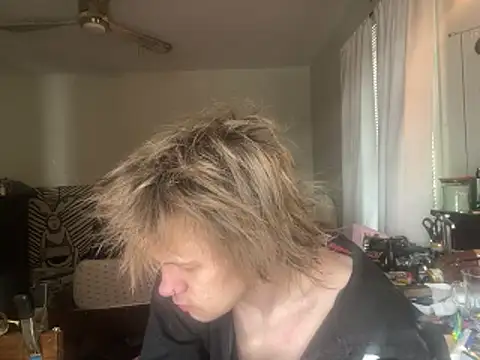 XanderOzzz online show from 05.04.26