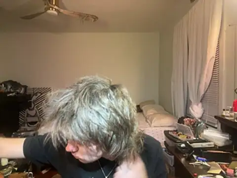 XanderOzzz online show from 05.20.26