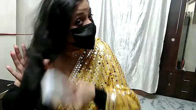 sexy indianboobs online show from 04.07.26