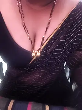 Snapshot of Tamil-rami chatting on 03.12.26 Tamil-rami online show from 03.12.26