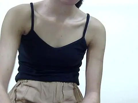 smallcuute online show from 11.14.25