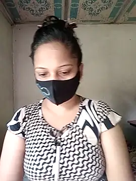 Payel 50 online show from 04.27.26