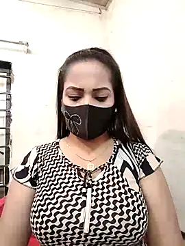 Payel 50 online show from 04.30.26
