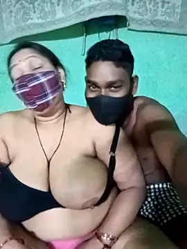 LoveOnStream online show from 03.18.26