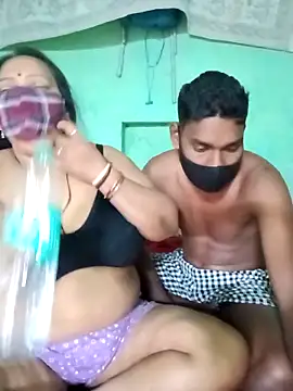 LoveOnStream online show from 03.20.26