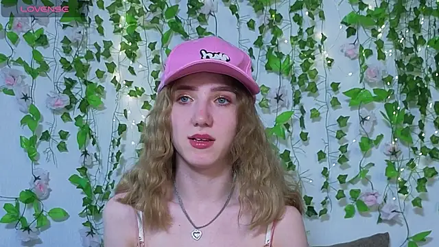 EmmaNovak online show from 05.09.26