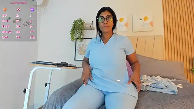  Miaa khalifa  online show from 06.10.26