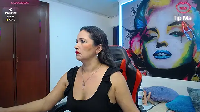 noelia milf19 online show from 07.05.26