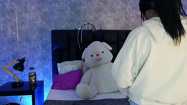 crystaldarliing online show from 06.17.26