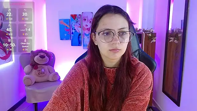 AlanaGarcia19 online show from 02.02.26