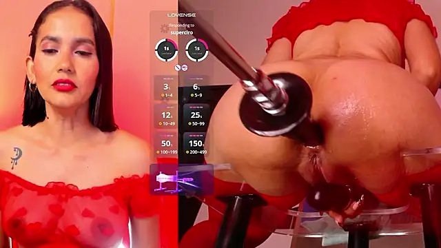 Snapshot of MaileenMilf chatting on 03.19.26 MaileenMilf online show from 03.19.26