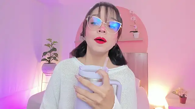 Clara Luu online show from 05.01.26