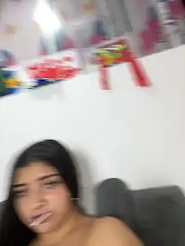 Isaa-Sweet online show from 09.18.25