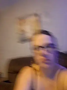 queenpeaches121 online show from 03.12.26