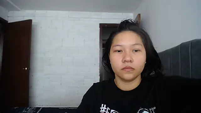 Snapshot of Naia_Stant chatting on 09.15.25 Naia Stant online show from 09.15.25
