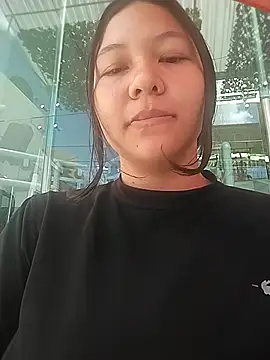 Snapshot of Naia_Stant chatting on 10.18.25 Naia Stant online show from 10.18.25