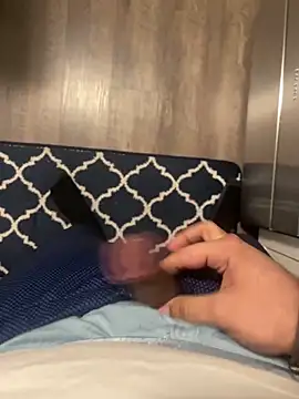 YoungBBCMilker online show from 03.21.26