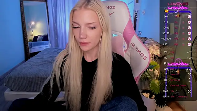 Snapshot of AnyaTaylor_ chatting on 05.29.26 AnyaTaylor online show from 05.29.26