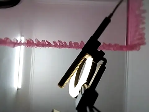 Snapshot of CindyBlue chatting on 11.03.25 CindyBlue online show from 11.03.25