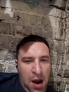 Snapshot of Ivandovxxxl_1010 chatting on 11.16.25 Ivandovxxxl 1010 online show from 11.16.25