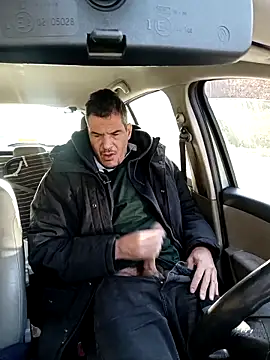 twitshe online show from 11.22.25