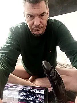 twitshe online show from 11.25.25