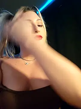 Blondie Sasha online show from 09.23.25