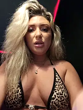 Blondie Sasha online show from 09.27.25