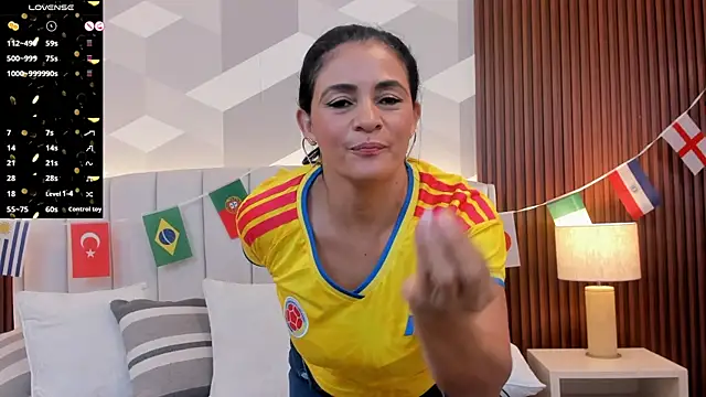 Mommy Naughty online show from 06.18.26