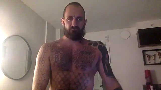 Bearlyfuckinglogan online show from 07.01.26
