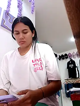 burbuja02 online show from 10.08.25