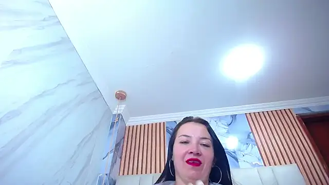 CharlotteSchmidtt online show from 01.08.26