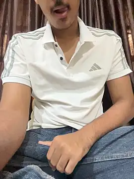 Snapshot of hamstar09 chatting on 11.08.25 hamstar09 online show from 11.08.25