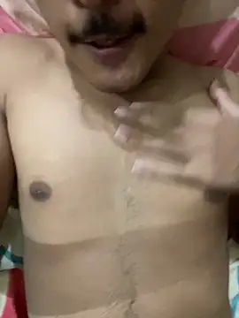 Snapshot of hamstar09 chatting on 12.13.25 hamstar09 online show from 12.13.25