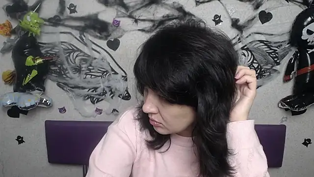 SelenaFly online show from 11.06.25