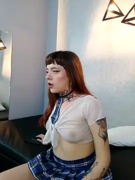 AnnyAndRoman online show from 10.16.25